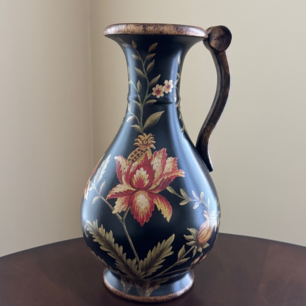 Floral Black Decorative Vase